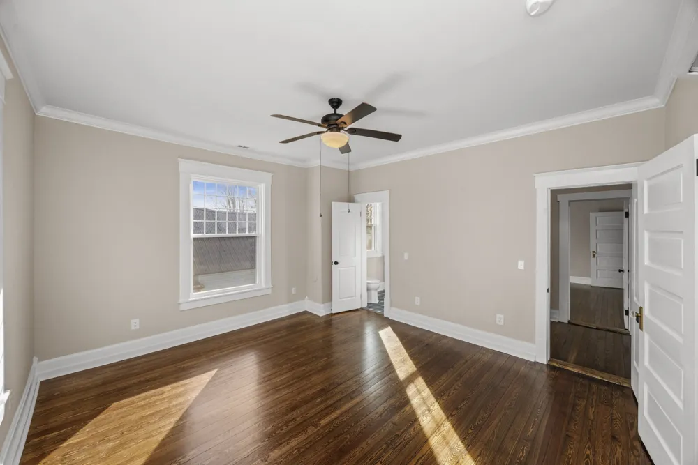206 S Main St Mount Pleasant, TN 38474
