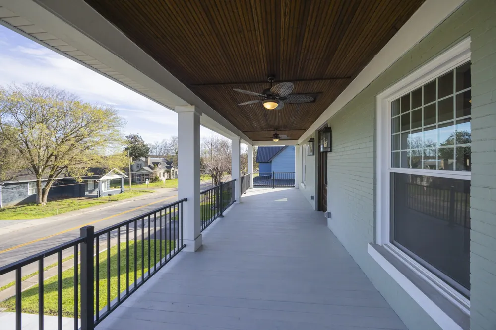 206 S Main St Mount Pleasant, TN 38474