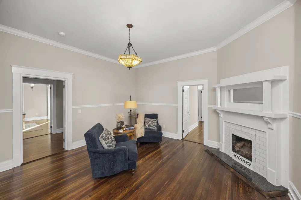 206 S Main St Mount Pleasant, TN 38474