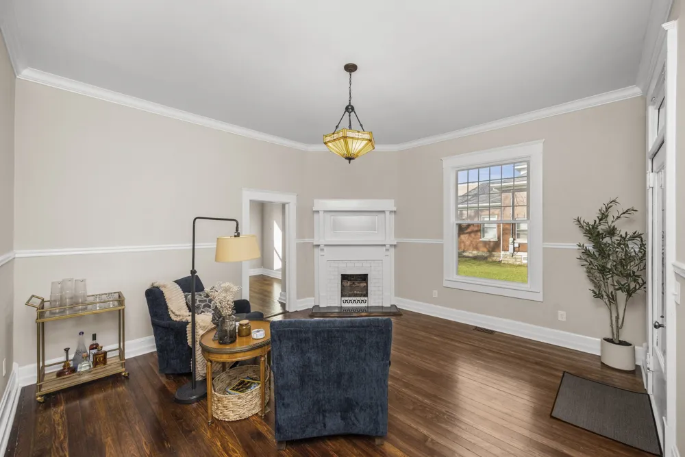 206 S Main St Mount Pleasant, TN 38474