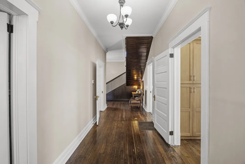 206 S Main St Mount Pleasant, TN 38474