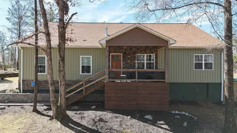 5205 HAMBURG RD