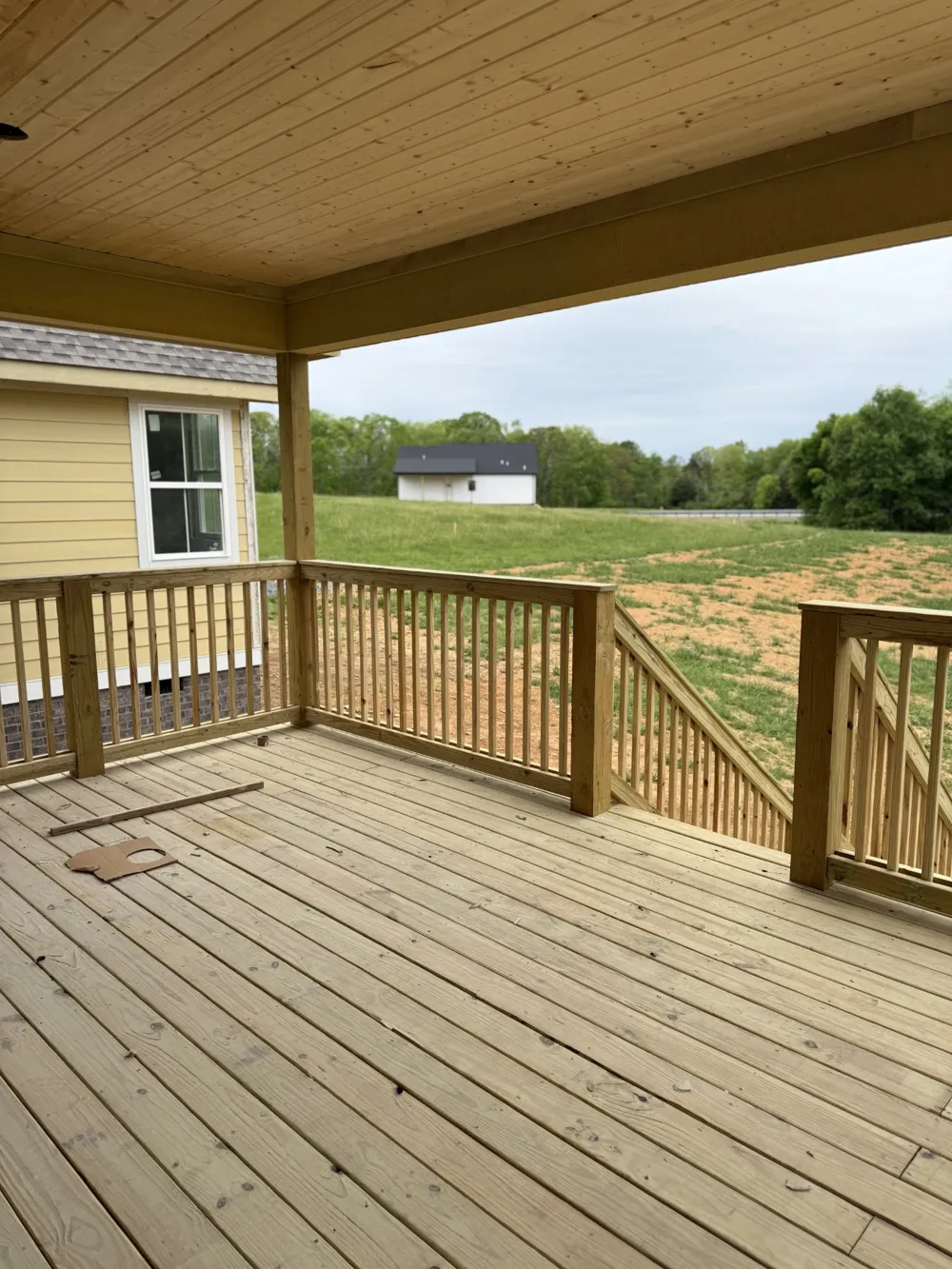 8680 Middle Lick Creek Rd Lyles, TN 37098