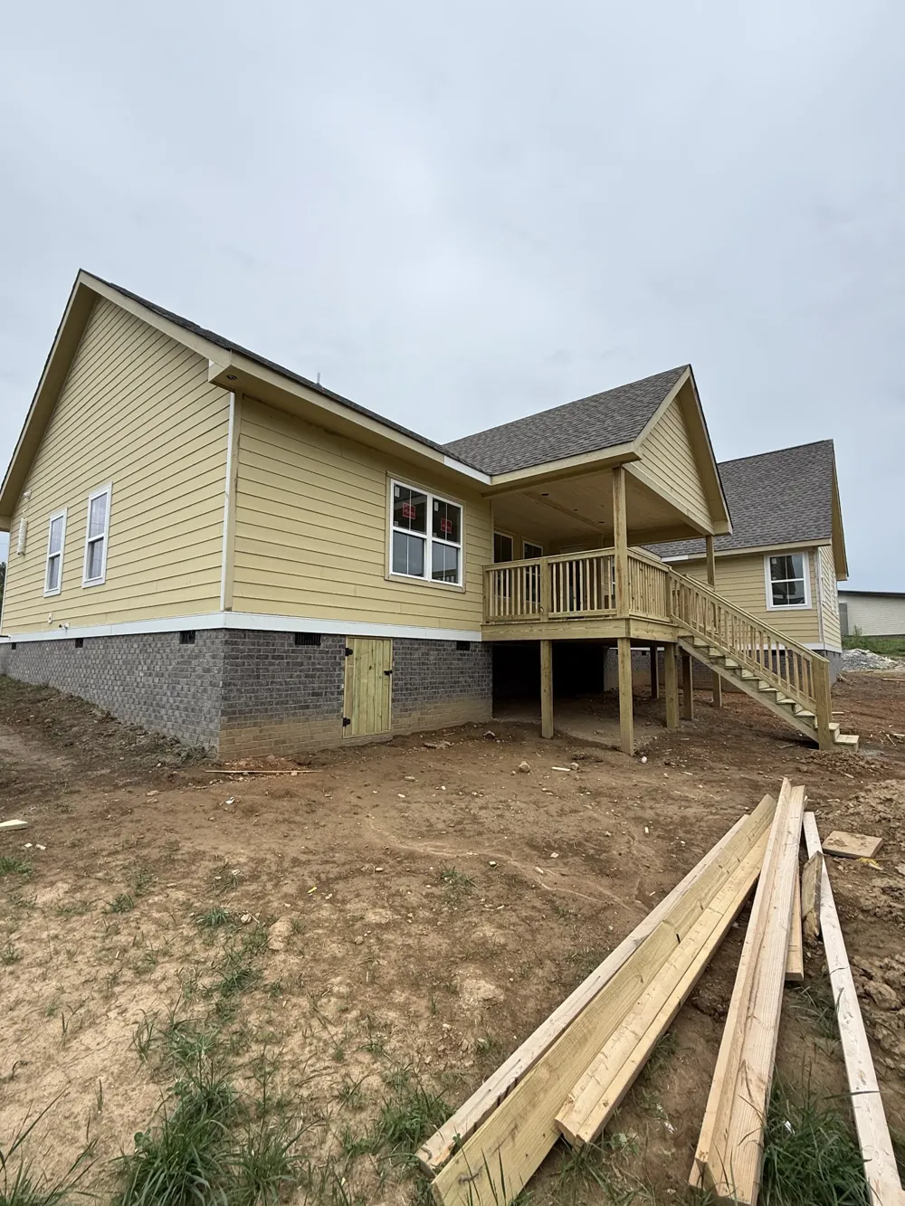 8680 Middle Lick Creek Rd Lyles, TN 37098