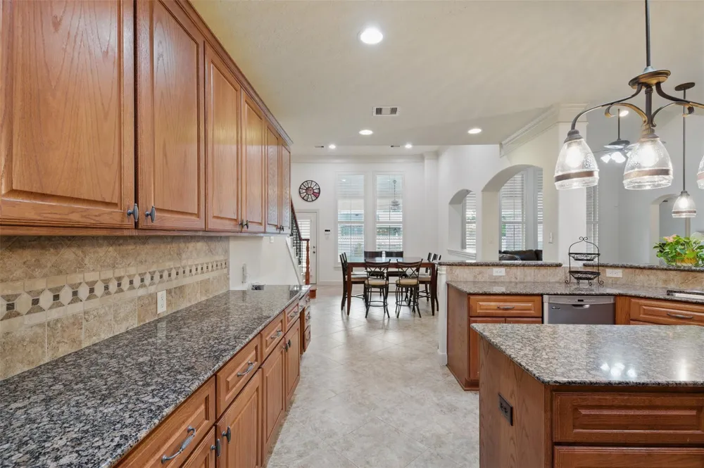 3602 Lindhaven Drive Pearland, TX 77584