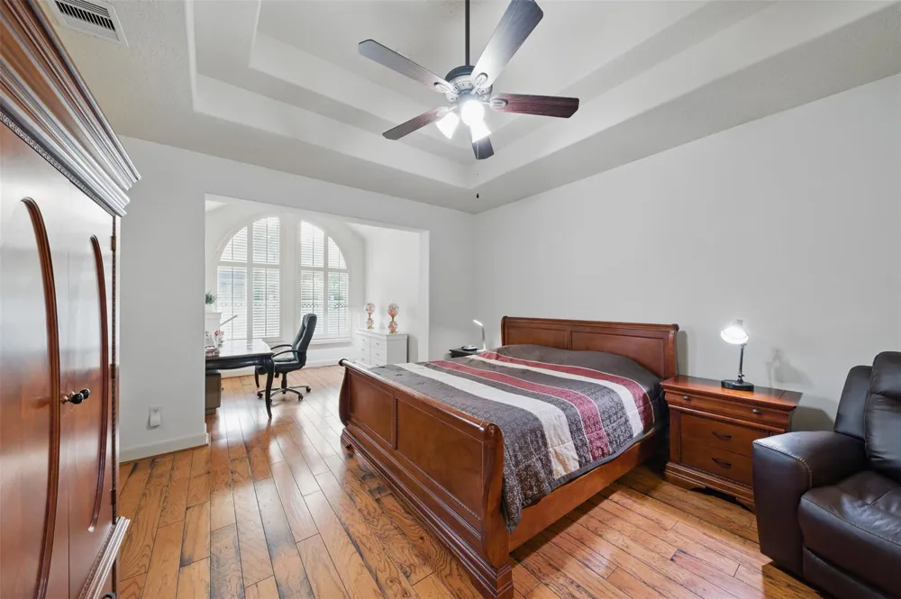 3602 Lindhaven Drive Pearland, TX 77584