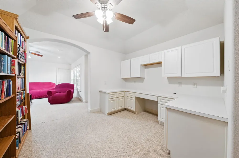 3602 Lindhaven Drive Pearland, TX 77584