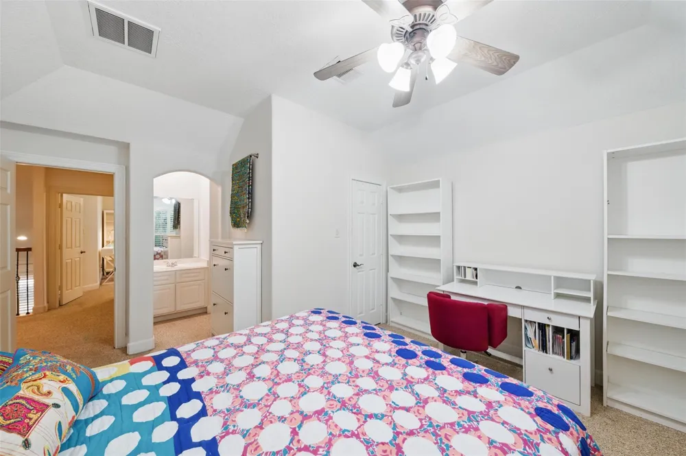 3602 Lindhaven Drive Pearland, TX 77584