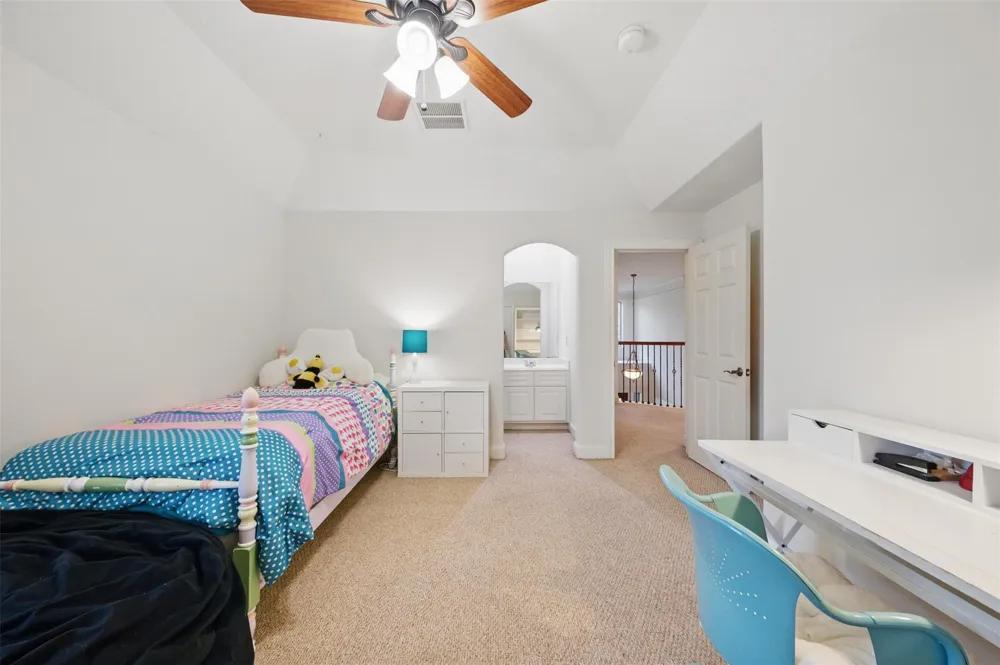 3602 Lindhaven Drive Pearland, TX 77584