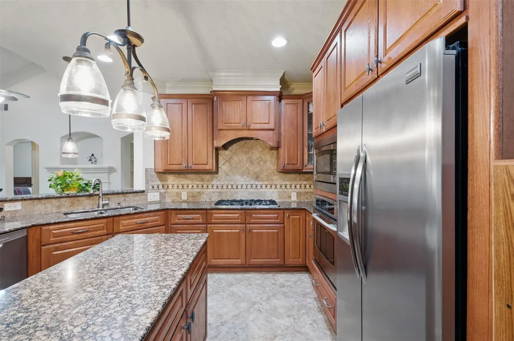 3602 Lindhaven Drive Pearland, TX 77584