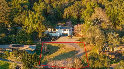 1624 Madrone Avenue