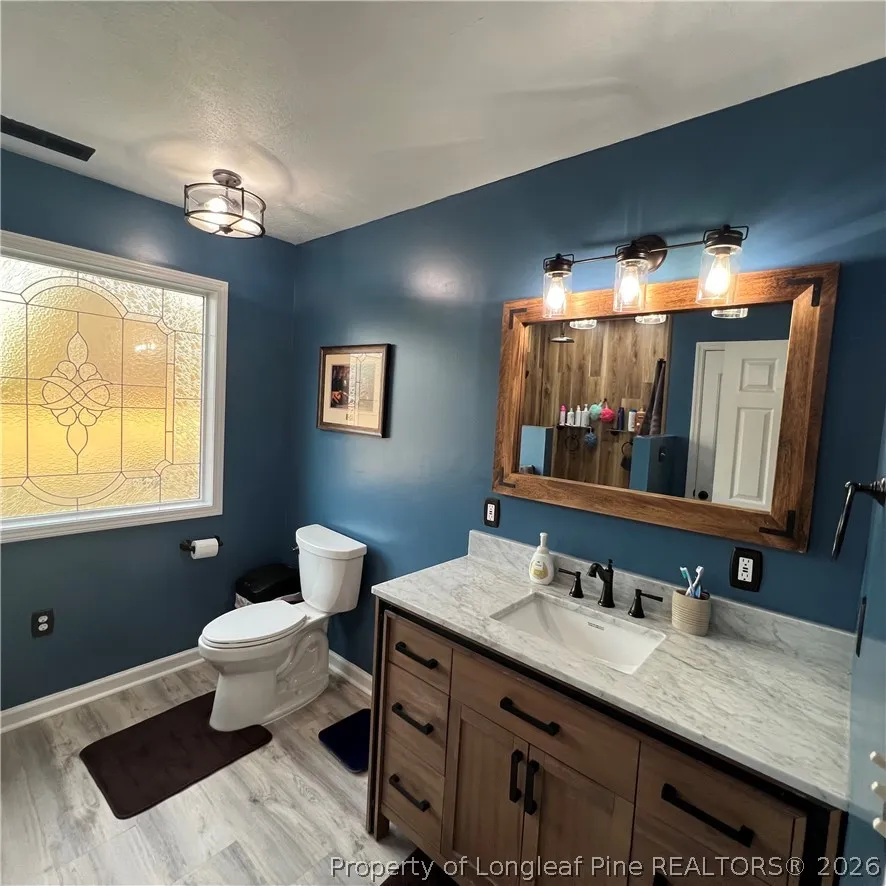 5616 Royal Pines Circle Wade, NC 28395