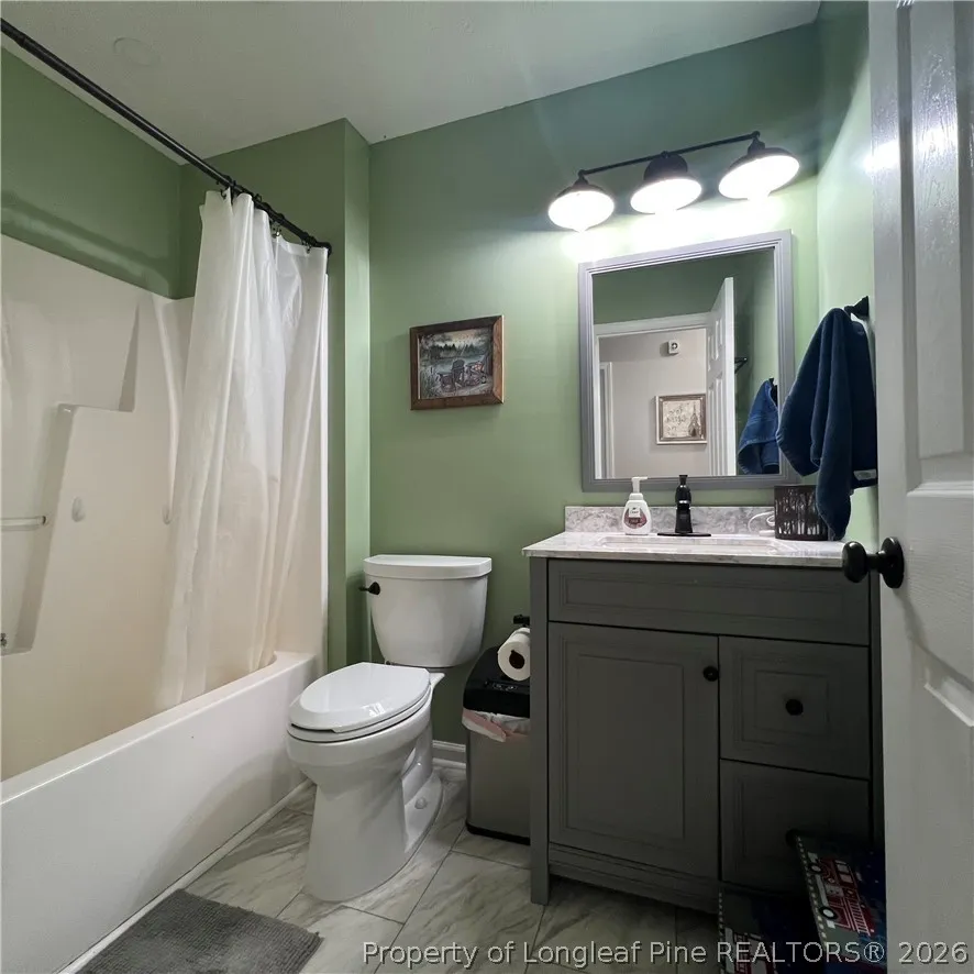 5616 Royal Pines Circle Wade, NC 28395