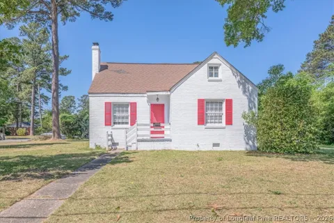 2201 N McMillan Ave