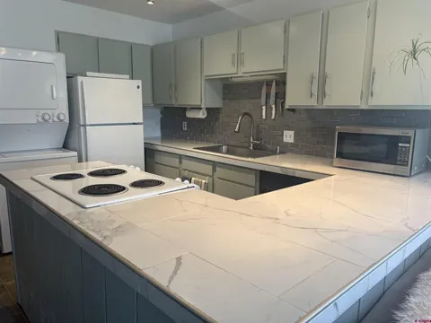 26 Castle Road #3