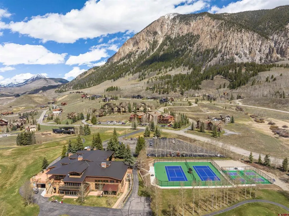 350 Country Club Drive #307A Crested Butte, CO 81224