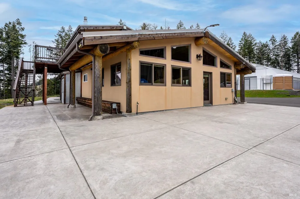 Address Not Shown Willits, CA 95454