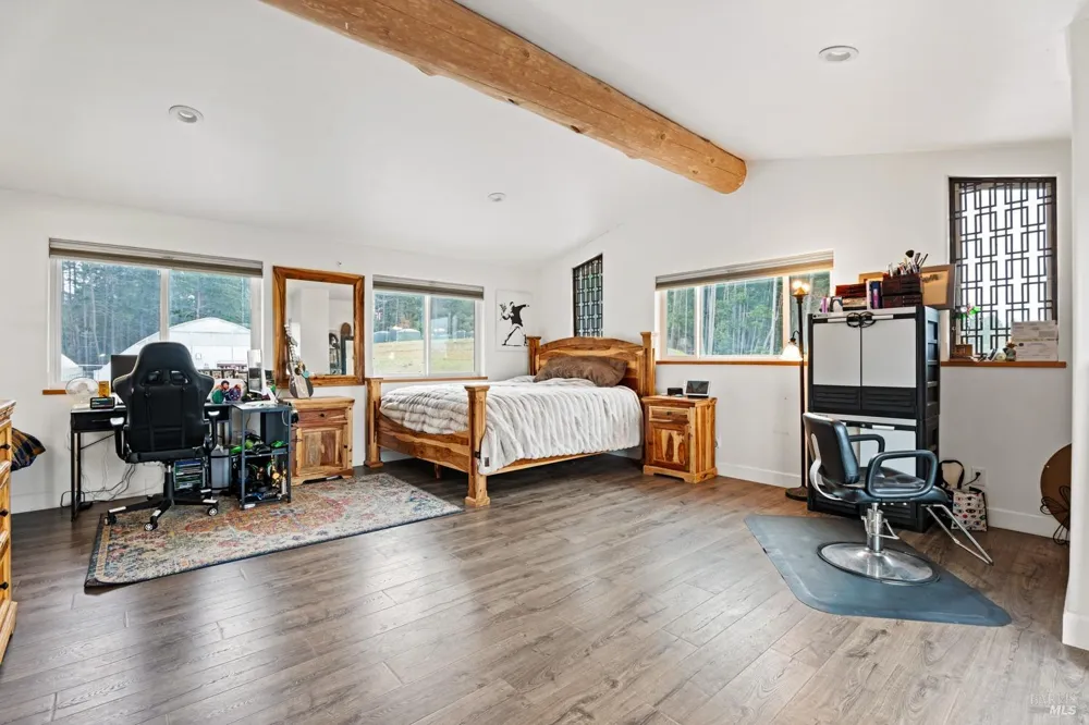 Address Not Shown Willits, CA 95454
