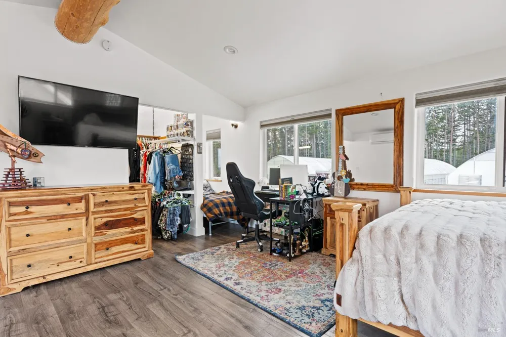 Address Not Shown Willits, CA 95454