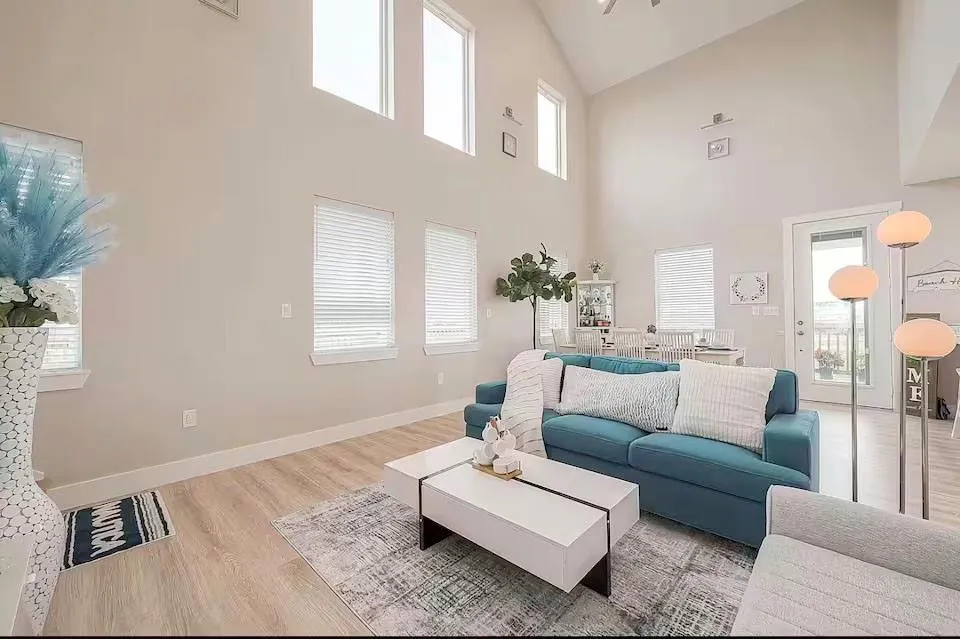 226 Bay Avenue Freeport, TX 77541