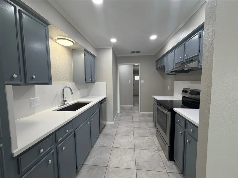 749 Alhambra Drive Corpus Christi, TX 78418