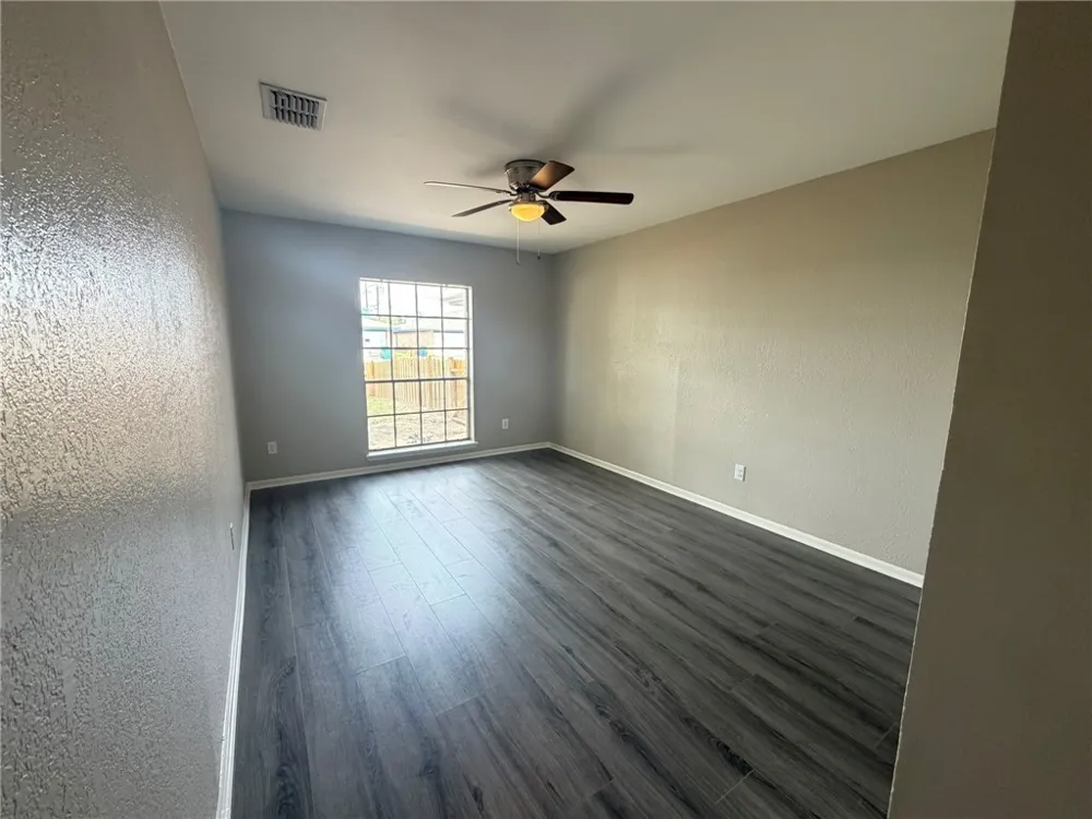 749 Alhambra Drive Corpus Christi, TX 78418
