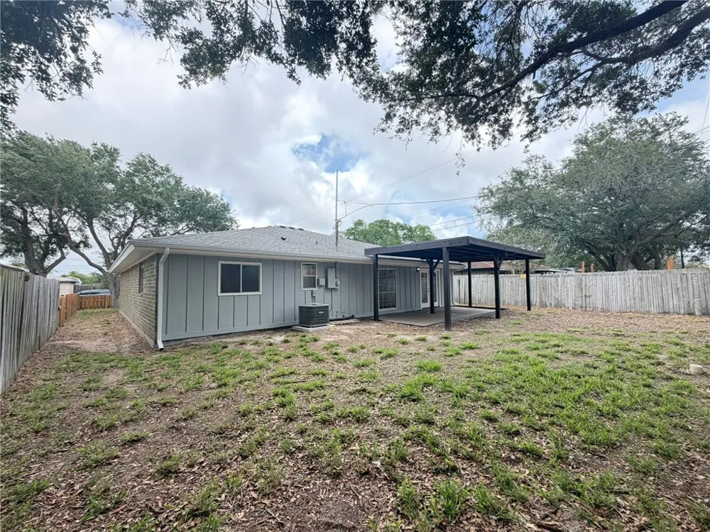 749 Alhambra Drive Corpus Christi, TX 78418