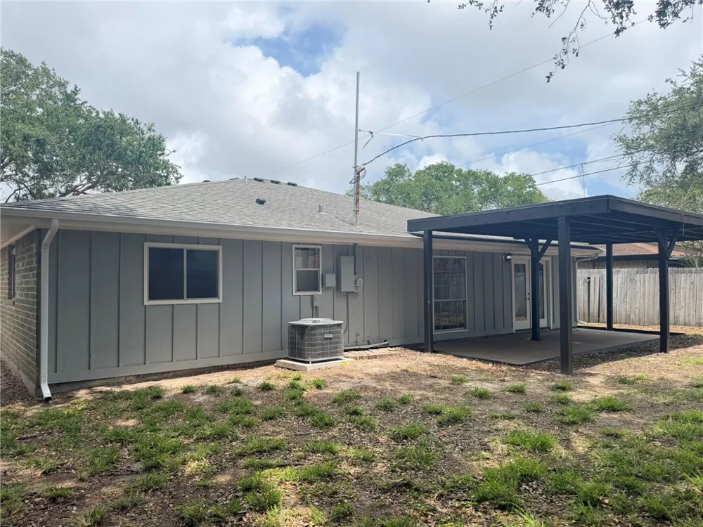 749 Alhambra Drive Corpus Christi, TX 78418