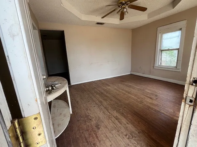 310 W Tilley Street Hebbronville, TX 78361