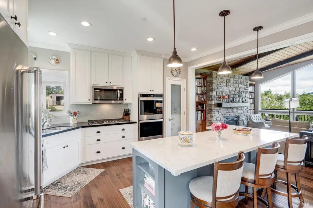 4089 Bayberry Drive Santa Rosa, CA 95404