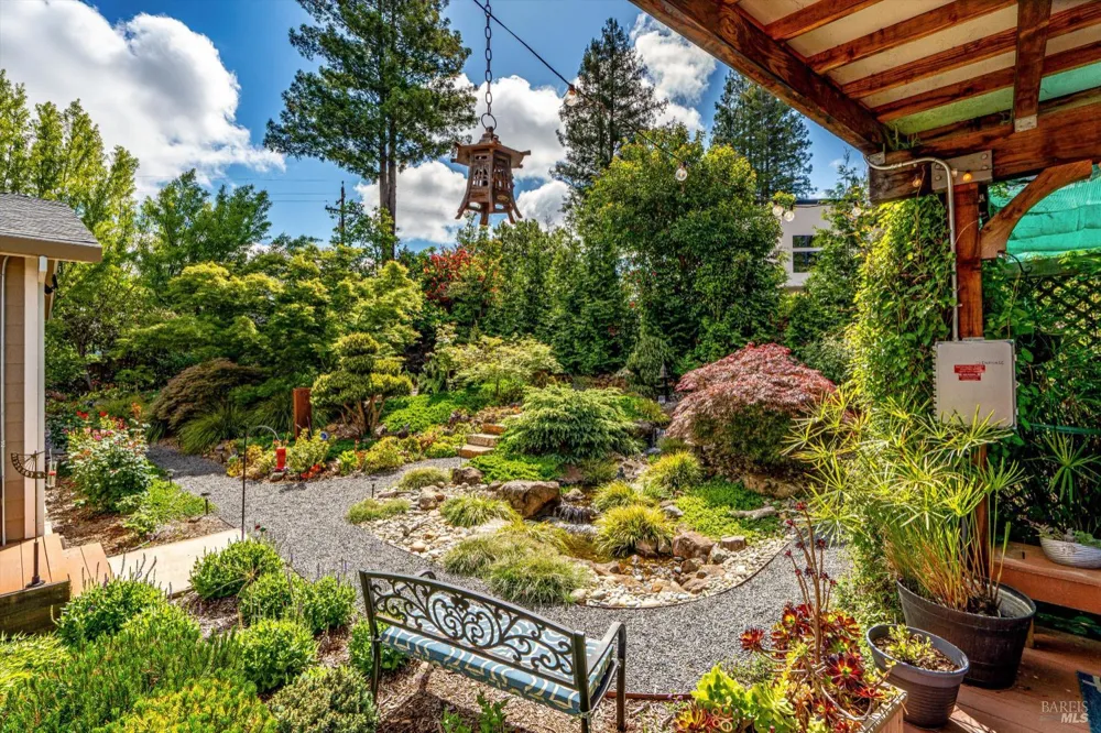 4089 Bayberry Drive Santa Rosa, CA 95404