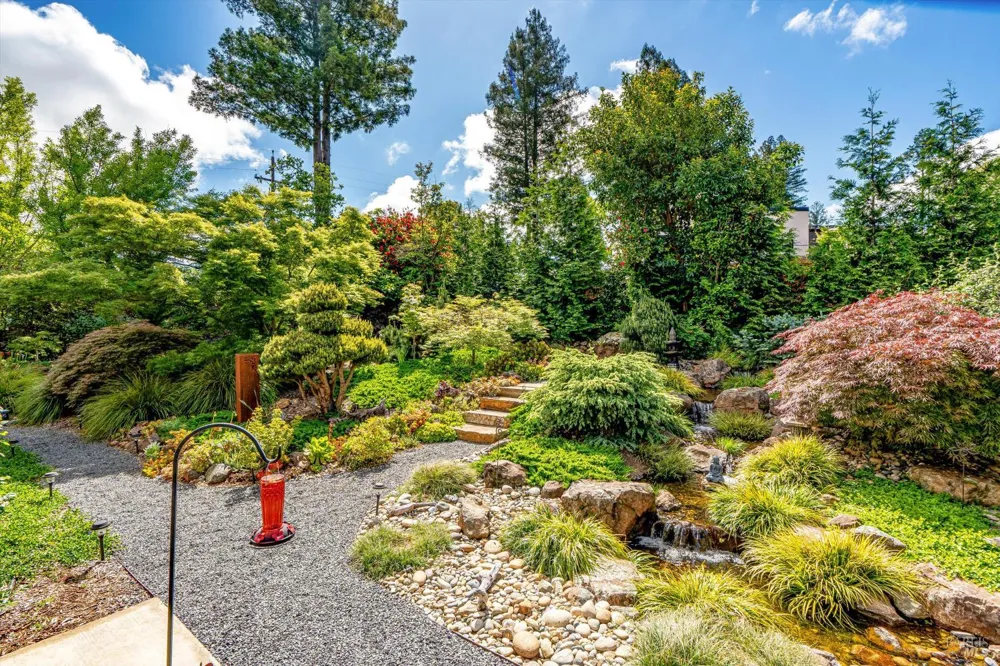 4089 Bayberry Drive Santa Rosa, CA 95404
