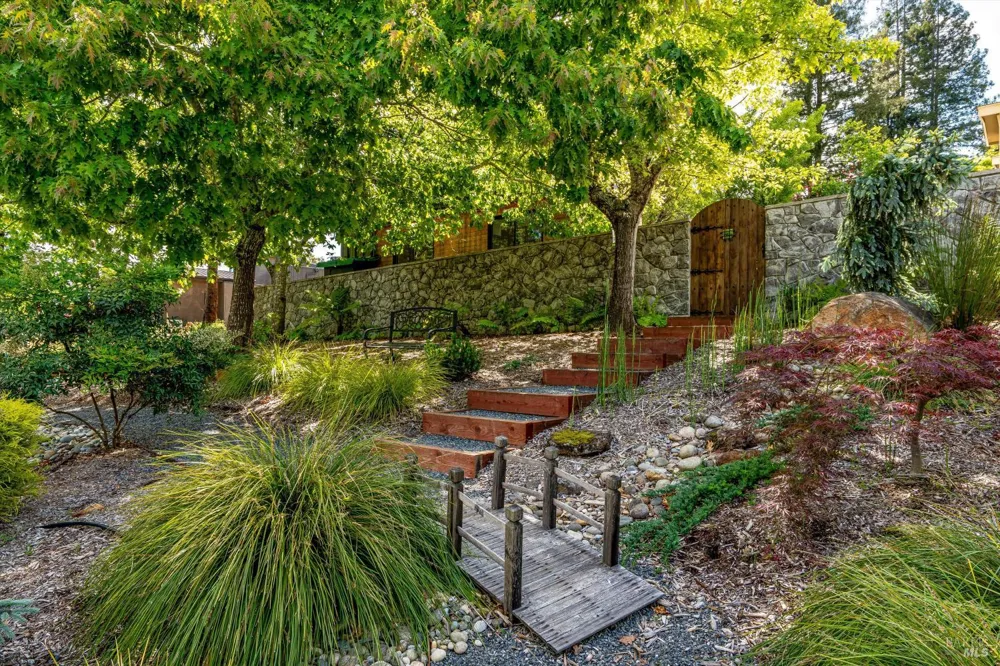 4089 Bayberry Drive Santa Rosa, CA 95404