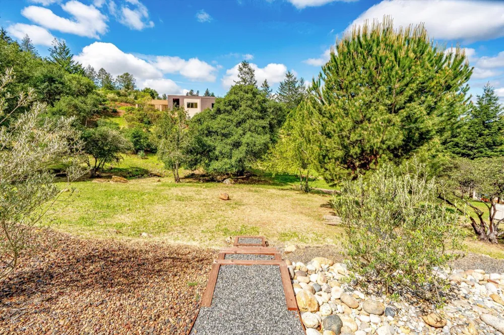 4089 Bayberry Drive Santa Rosa, CA 95404