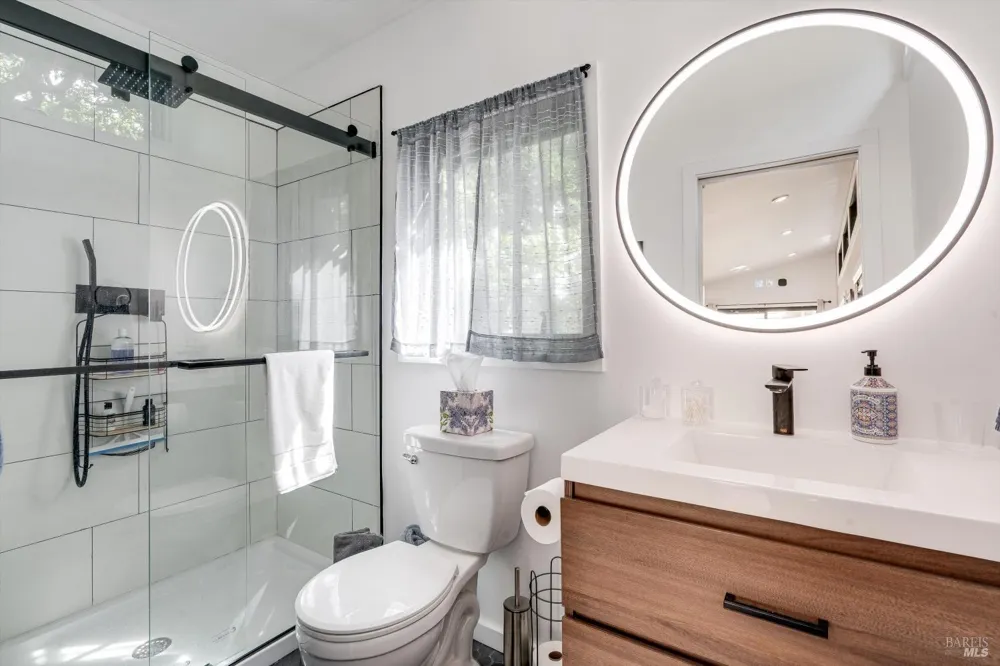 4089 Bayberry Drive Santa Rosa, CA 95404