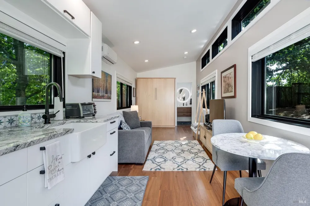 4089 Bayberry Drive Santa Rosa, CA 95404