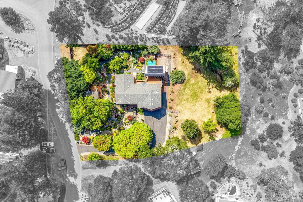 4089 Bayberry Drive Santa Rosa, CA 95404