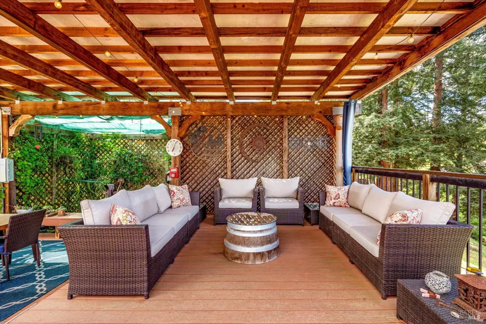 4089 Bayberry Drive Santa Rosa, CA 95404