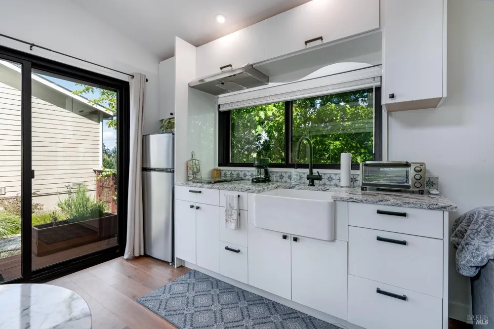 4089 Bayberry Drive Santa Rosa, CA 95404