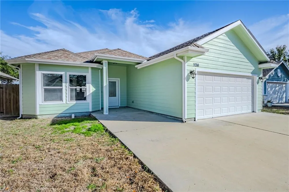 120 Sandollar Fulton, TX 78358