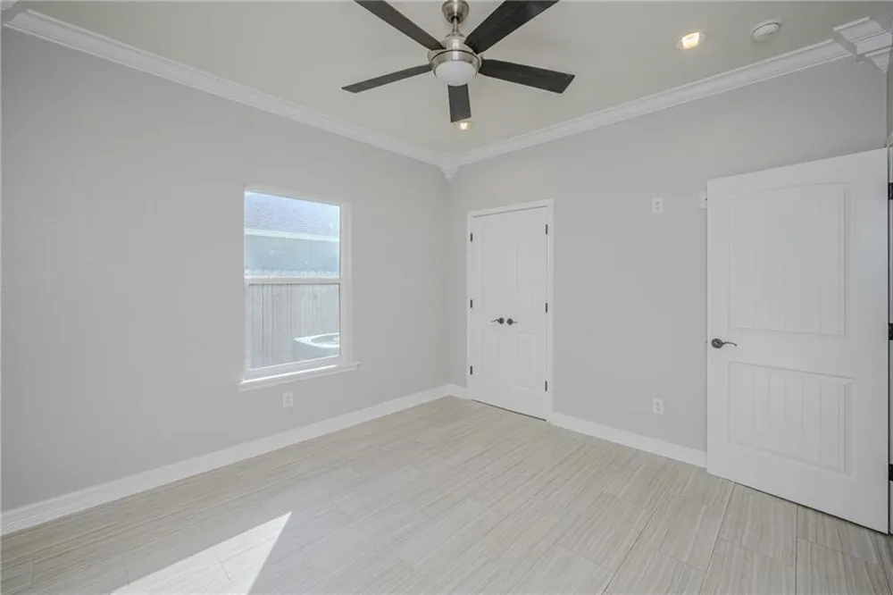 120 Sandollar Fulton, TX 78358