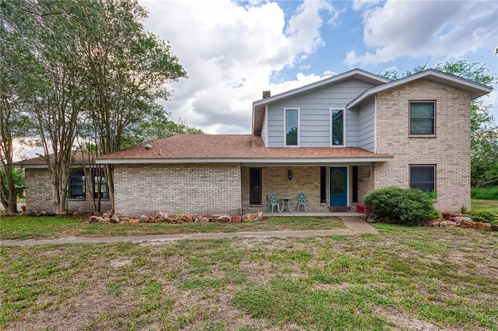 4648 County Road 2221 Odem, TX 78370