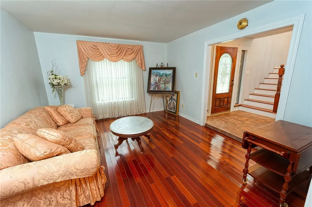 4648 County Road 2221 Odem, TX 78370