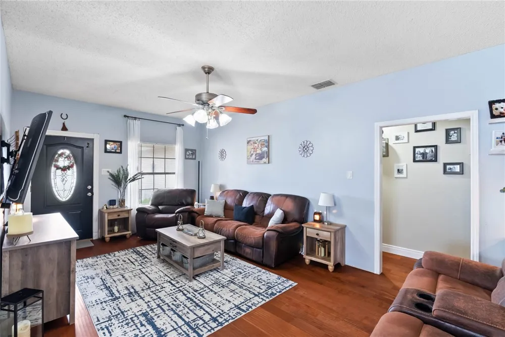3001 Todd Ingleside, TX 78362