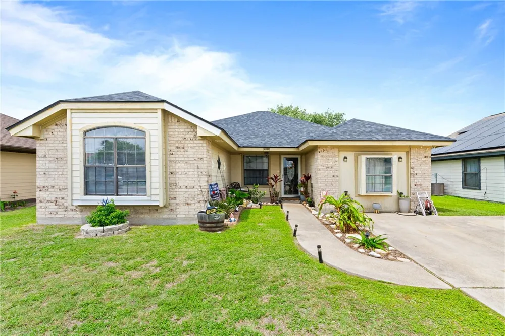 3001 Todd Ingleside, TX 78362
