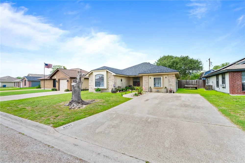 3001 Todd Ingleside, TX 78362