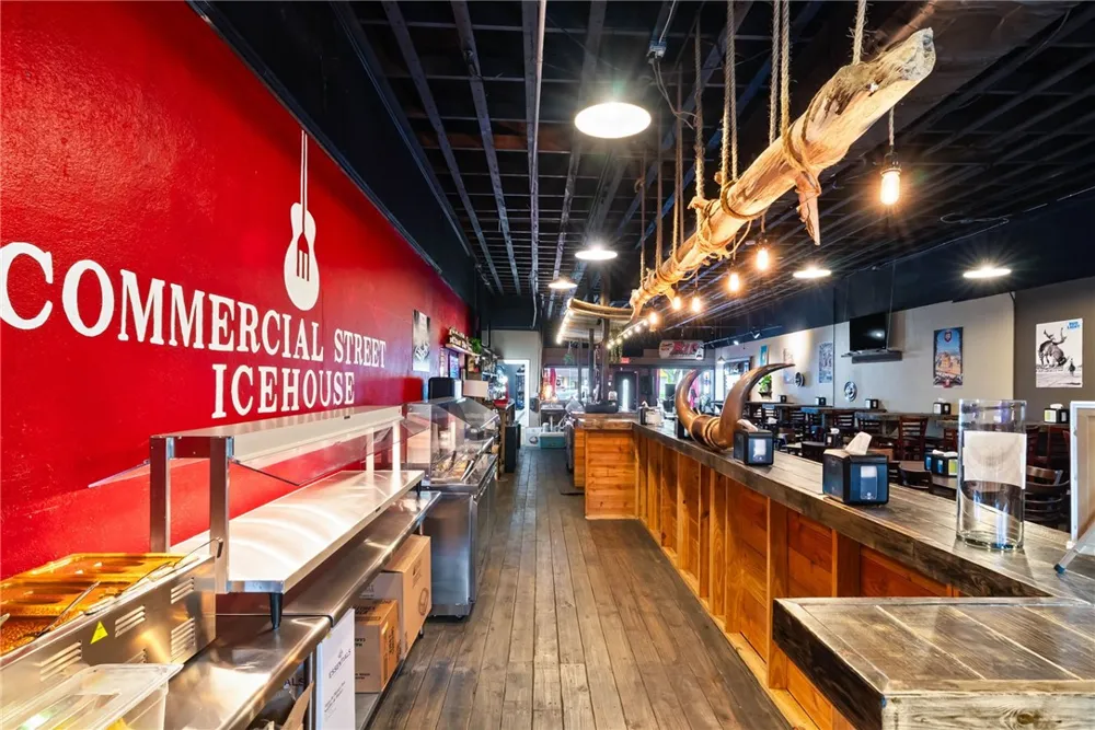 337 S Commercial Street Aransas Pass, TX 78336