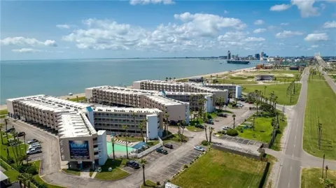 3938 Surfside Boulevard #2235