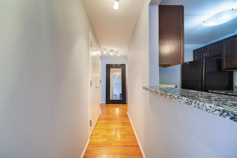 150 Featherbed Lane #4B Bronx, NY 10452