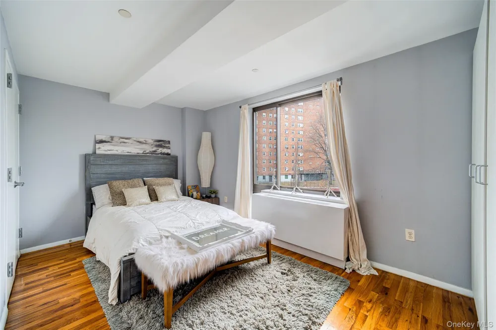 150 Featherbed Lane #4B Bronx, NY 10452